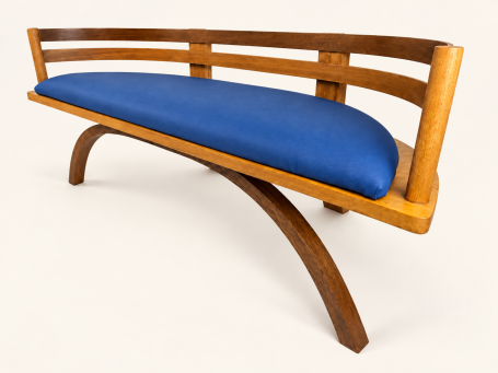Marlo — bench